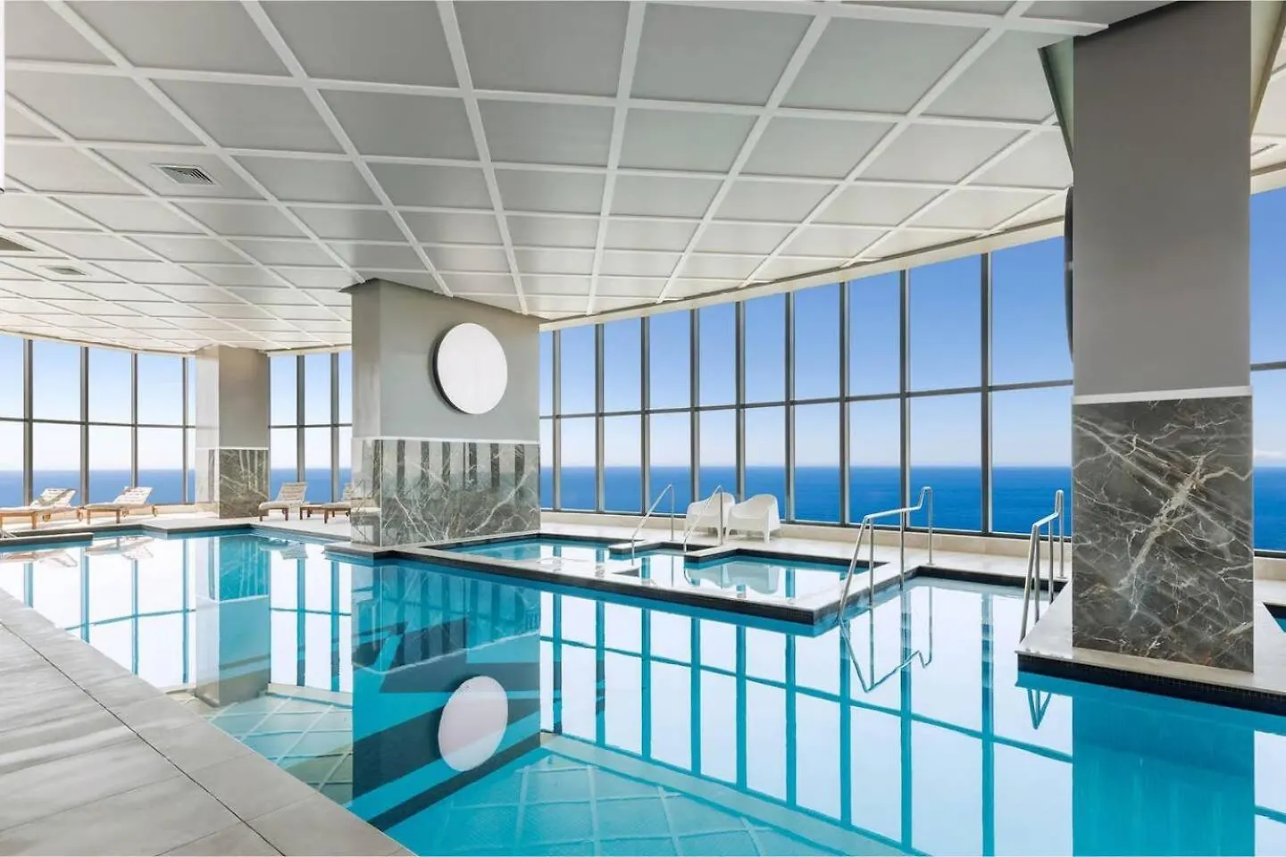 Clear Water Serenade Lv 50 Plus Skyhome At Ocean Meriton Gold Coast